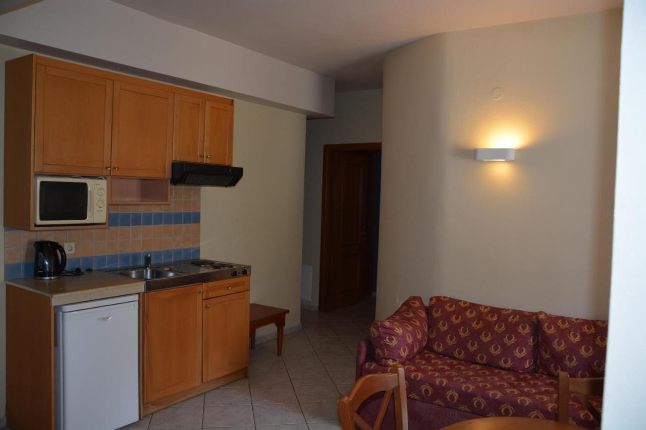 Eleni Beach Apartment Stalís Ngoại thất bức ảnh