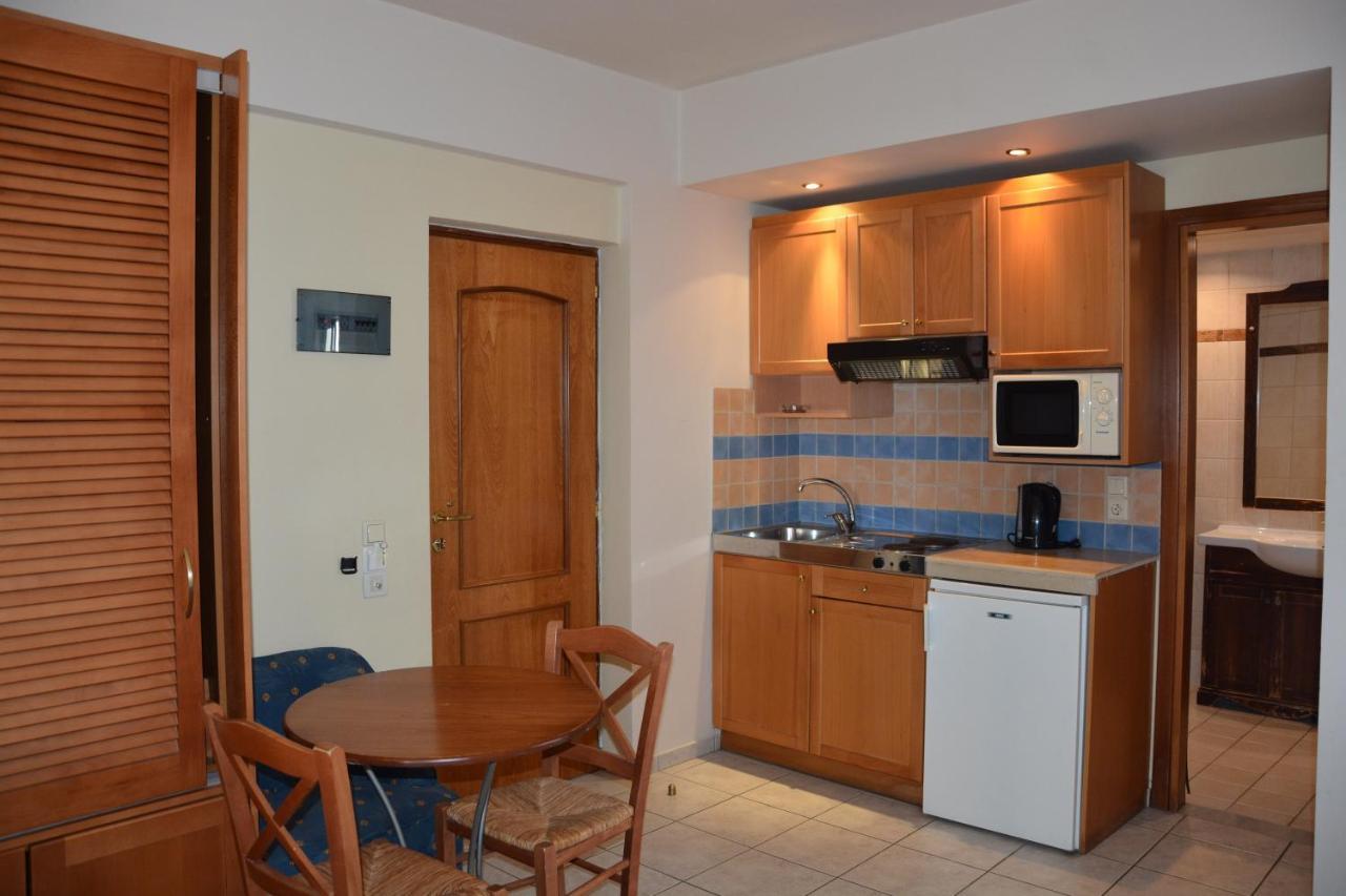 Eleni Beach Apartment Stalís Ngoại thất bức ảnh